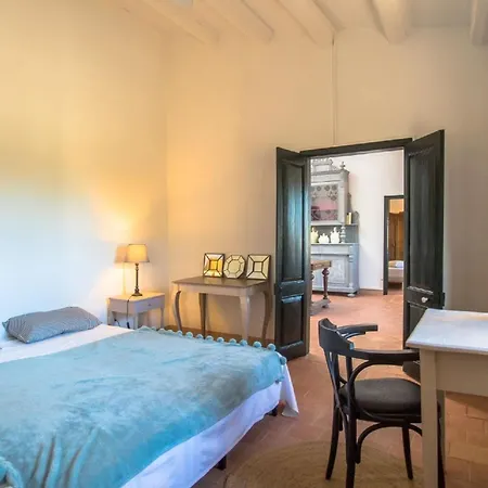 Mit Privatpool Fuer 8 Personen Und 7 In Demporda, Costa Brava * La Tallada