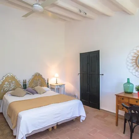 Mit Privatpool Fuer 8 Personen Und 7 In Demporda, Costa Brava *