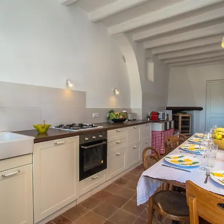 Mit Privatpool Fuer 8 Personen Und 7 In Demporda, Costa Brava Holiday home *